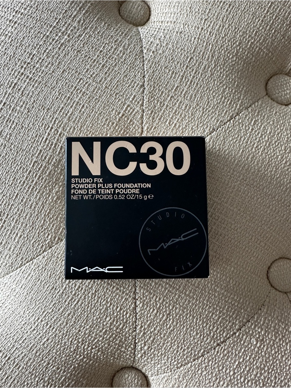 MAC Cosmetics Studio Fix Powder Plus Foundation - Black Compact (NC30)